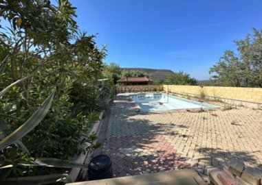 Stone House For Sale  in  Ayios Amvrosios