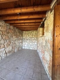 Stone House For Sale  in  Ayios Amvrosios