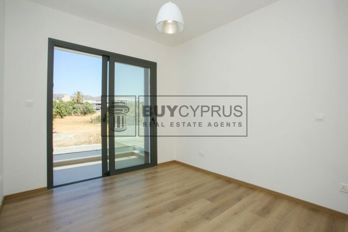 Image No.17-3 Bed Villa for sale