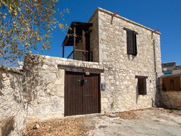 Detached Villa For Sale  in  Lysos