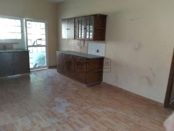 Detached Villa For Sale  in  Stroumpi