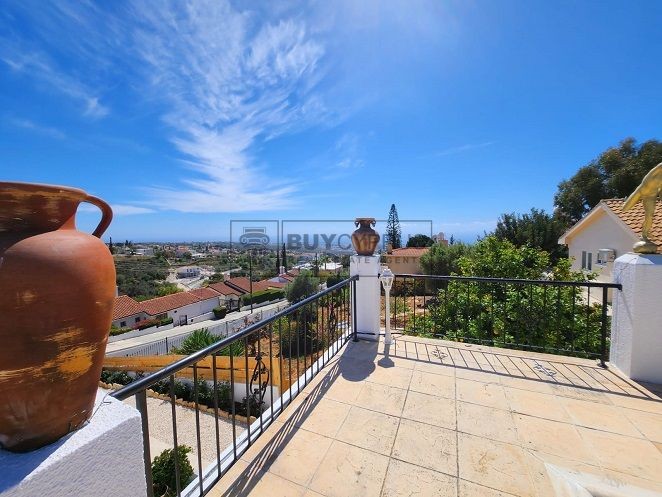 Image No.3-Villa de 5 chambres à vendre à Tala