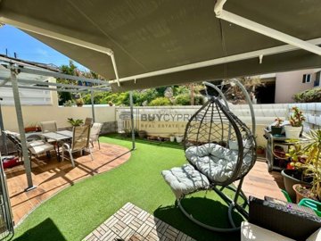 Town House For Sale  in  Kissonerga