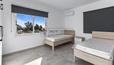 Apartment For Sale  in  Yeroskipou