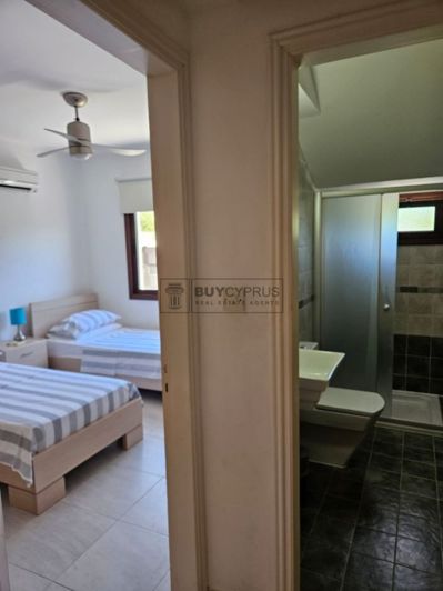 Image No.12-Villa de 4 chambres à vendre à Chlorakas