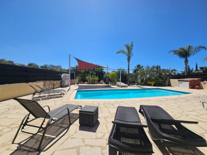 Image No.21-Villa de 4 chambres à vendre à Chlorakas