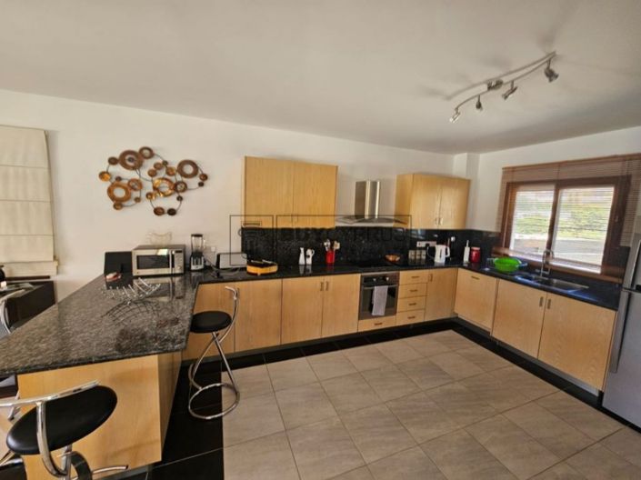 Image No.7-Villa de 4 chambres à vendre à Chlorakas