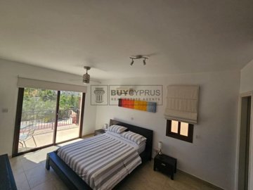 Detached Villa For Sale  in  Peyia