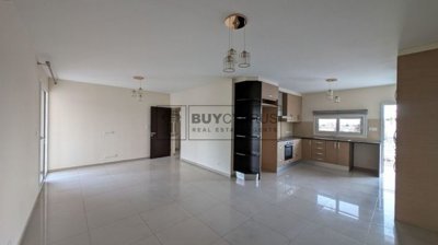 Apartment For Sale  in  Kato Polemidia
