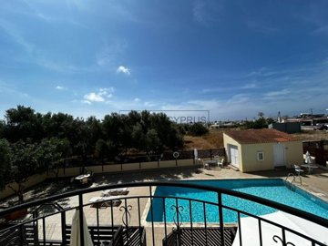 Town House For Sale  in  Chlorakas