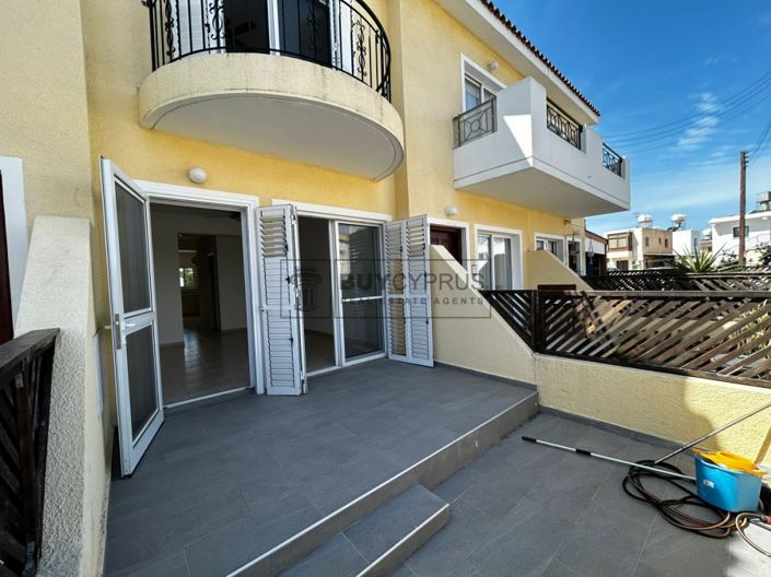 Image No.1-2 Bed Townhouse for sale