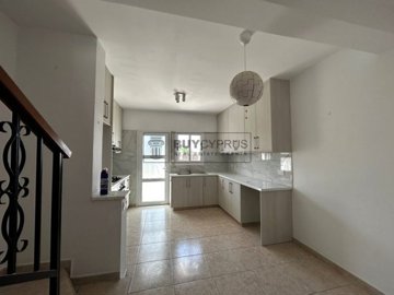 Town House For Sale  in  Chlorakas