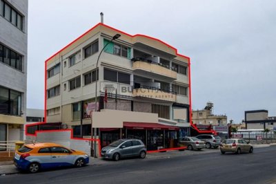 Building For Sale  in  Ayios Spyridonas