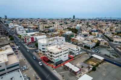 Building For Sale  in  Ayios Spyridonas