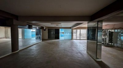 Building For Sale  in  Tombs of the Kings