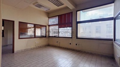 Building For Sale  in  Town Center