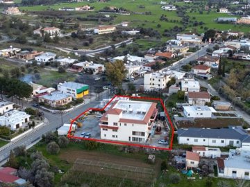 Building For Sale  in  Klirou