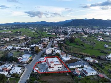 Building For Sale  in  Klirou