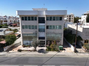 Building For Sale  in  Strovolos