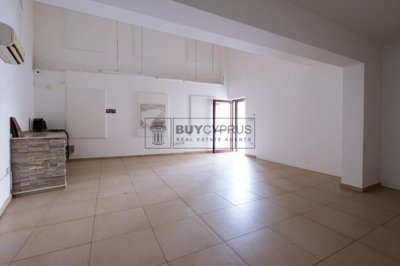 Building For Sale  in  Deneia