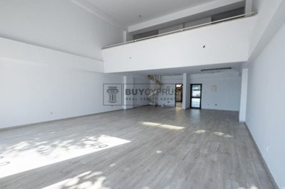 Building For Sale  in  Agioi Omologites