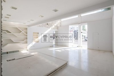 Building For Sale  in  Agioi Omologites