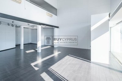 Building For Sale  in  Agioi Omologites