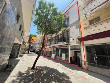 Detached Villa For Sale  in  Town Center