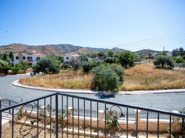Detached Villa For Sale  in  Argaka