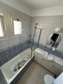 IMG-649-649-6