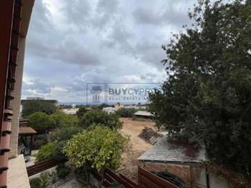 Detached Villa For Sale  in  Emba
