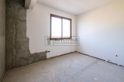 Apartment For Sale  in  Kato Polemidia