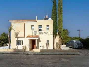 Detached Villa For Sale  in  Argaka