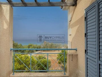 Detached Villa For Sale  in  Argaka