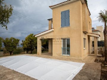 Detached Villa For Sale  in  Argaka