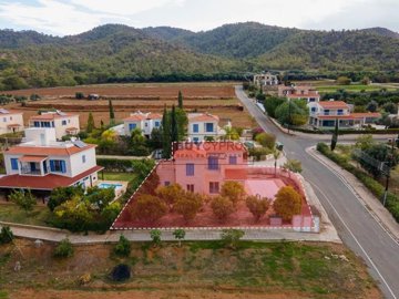 Detached Villa For Sale  in  Argaka