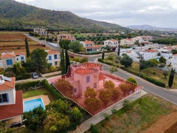 Detached Villa For Sale  in  Argaka