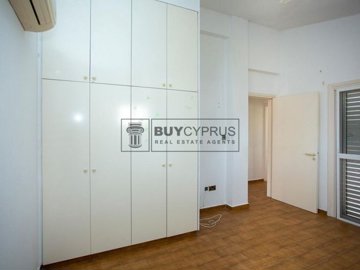 Detached Villa For Sale  in  Peyia