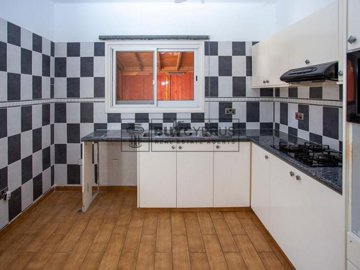 Detached Villa For Sale  in  Peyia