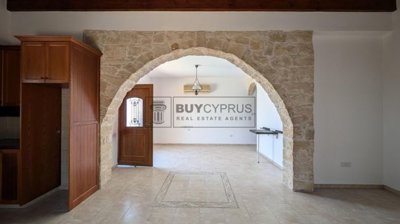 Detached Villa For Sale  in  Koili
