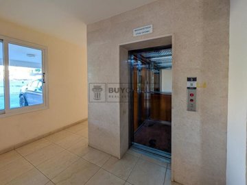 Apartment For Sale  in  Peyia