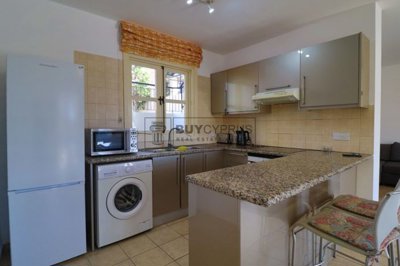 Apartment For Sale  in  Aphrodite Hills