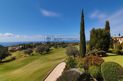 Apartment For Sale  in  Aphrodite Hills