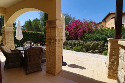 Apartment For Sale  in  Aphrodite Hills