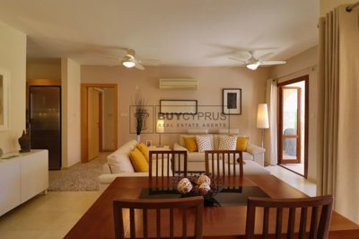Apartment For Sale  in  Aphrodite Hills