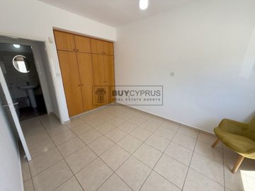 Apartment For Sale  in  Peyia