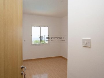 Apartment For Sale  in  Peyia
