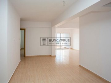 Apartment For Sale  in  Peyia