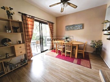 Town House For Sale  in  Tala