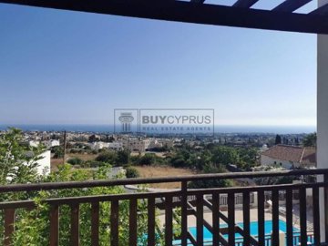 Apartment For Sale  in  Peyia